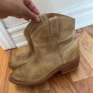 Miz mooz Carlito ankle cowboy boots size 7